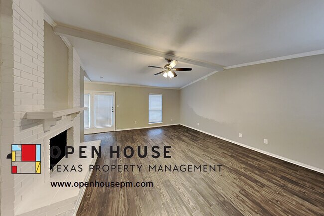Foto del edificio - 2121 Rose Hill Rd Carrollton