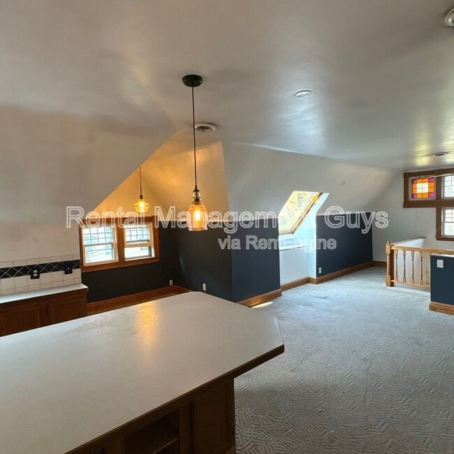 Foto del edificio - 2647 Girard Ave S
