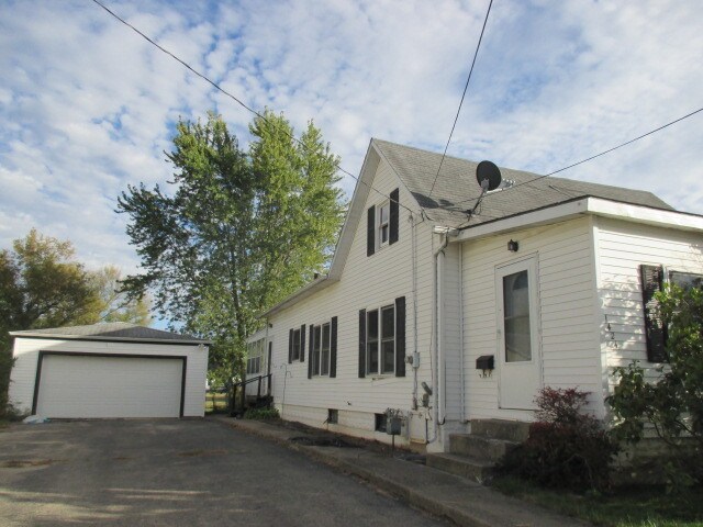 Primary Photo - Great 3 bedroom home!