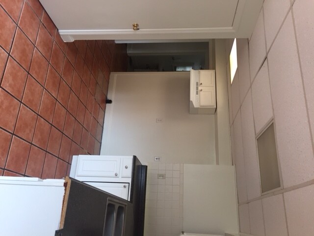 Foto del edificio - 117 N Harbison Ave