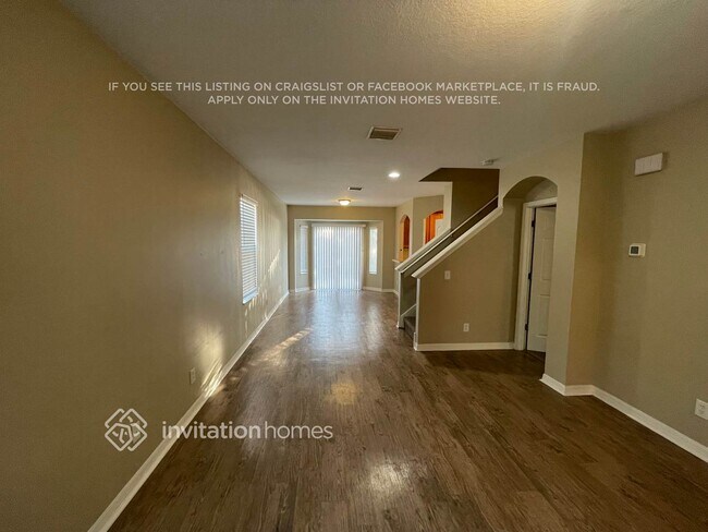 Foto del edificio - 15916 Texarkana Pl