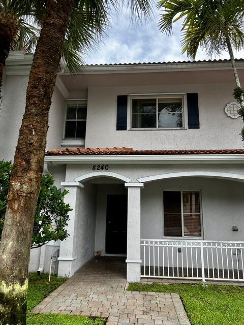 Building Photo - 8240 SW 25th Ct