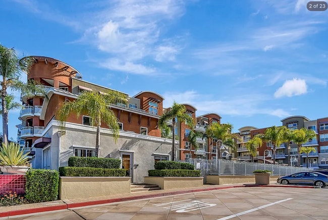 Building Photo - 12664 Chapman Ave