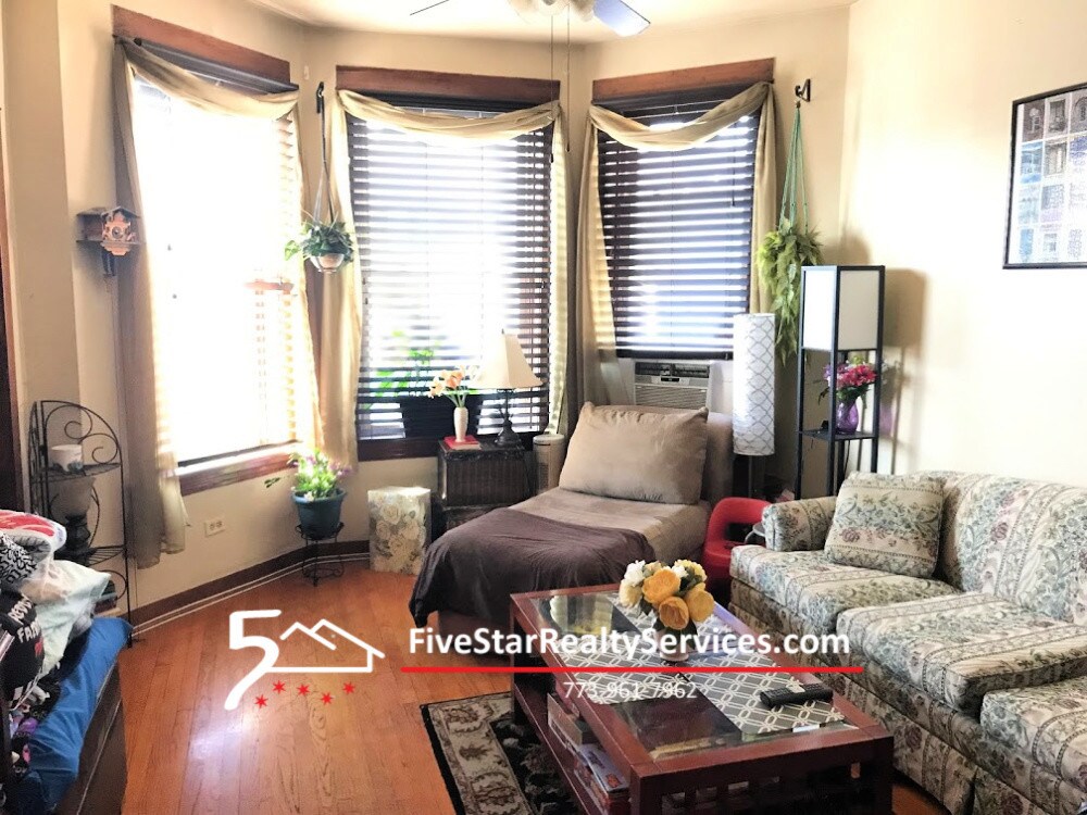 Foto principal - 5515 W Lawrence Ave