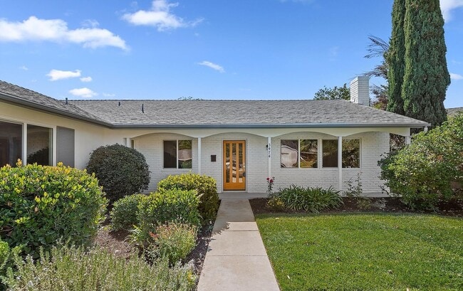 Foto del edificio - 3474 Farrell Cir