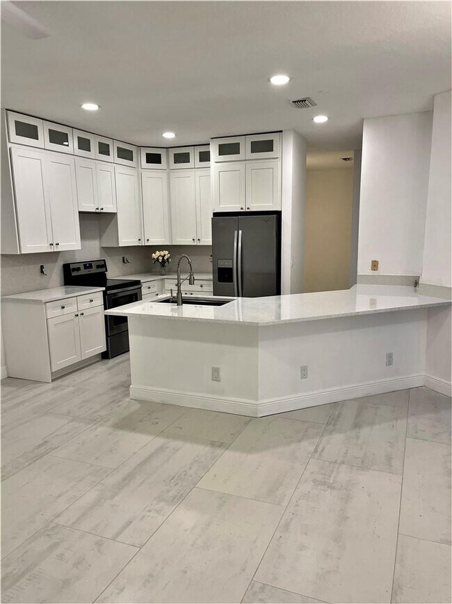 Foto del edificio - 12472 NW 53rd St