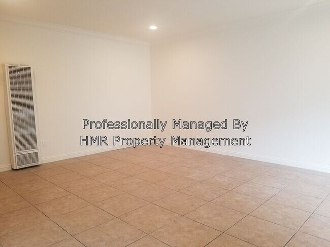 Foto del edificio - 1265 W 4th St