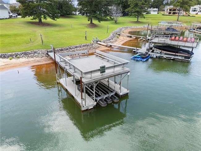 Foto del edificio - 61 View Point Dr