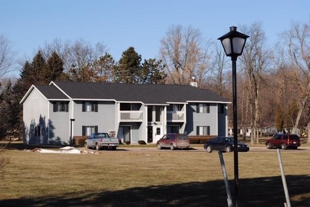 Building Photo - 421 Balderson st