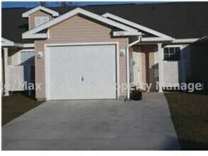 Building Photo - 7937 Stonebrook Dr