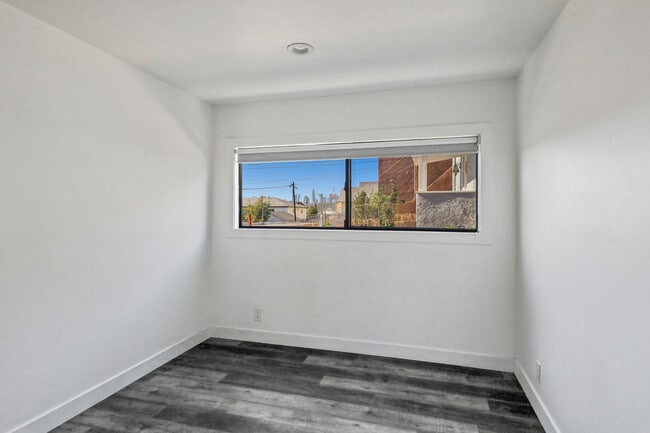 Building Photo - 215 N. Fickett St.