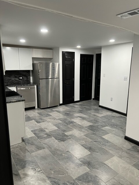 Foto del edificio - 3831 Argyle Terrace NW