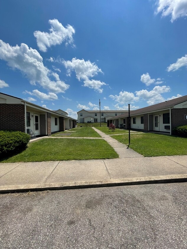 Primary Photo - 1 BR 60%