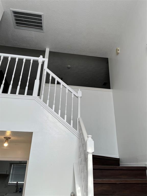 Building Photo - 5014 Kleinbrook Dr