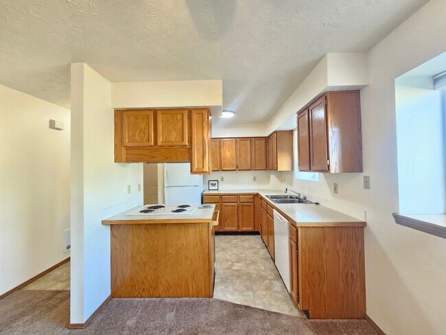 Foto del edificio - 12506 E 3rd Ave