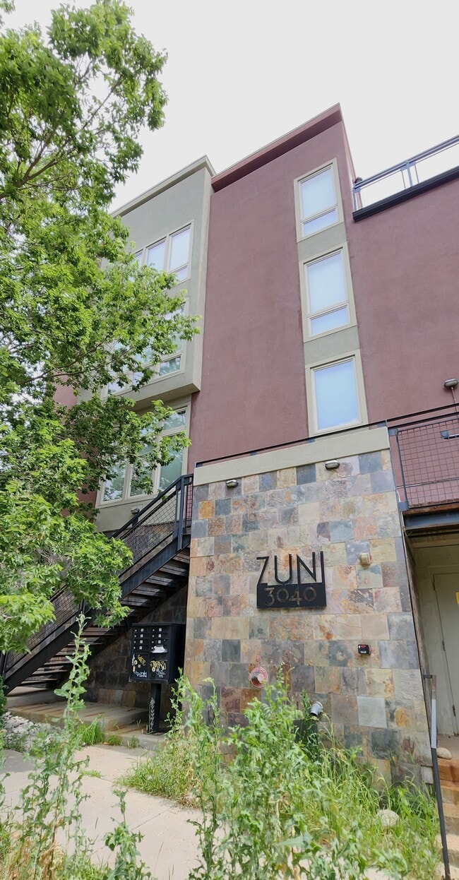 Photo - 3040 Zuni St Townhome