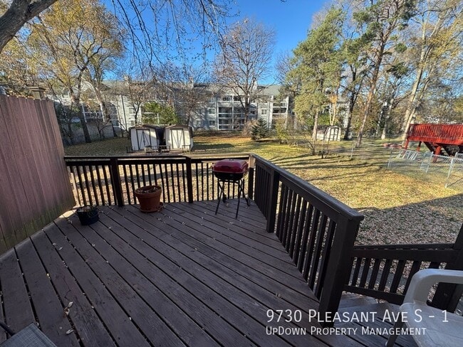 Building Photo - 9730 Pleasant Ave S