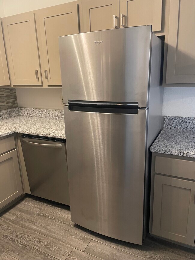 Foto del edificio - 502 SE Lee Haven Dr