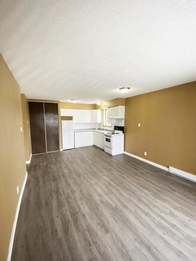 Building Photo - 1 bedroom in Prince George BC V2L 2N3