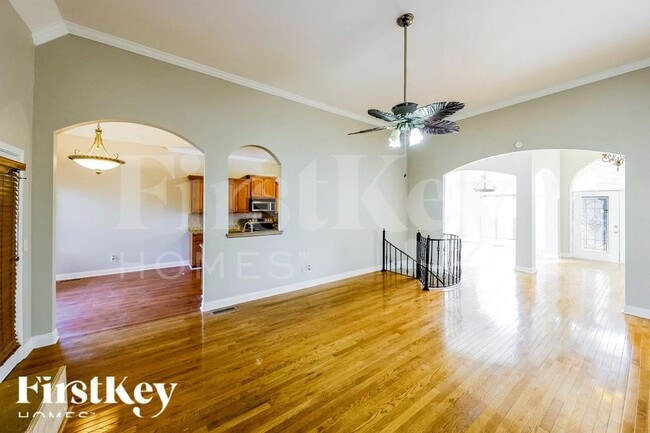 Foto del edificio - 8025 Brookhaven Ln