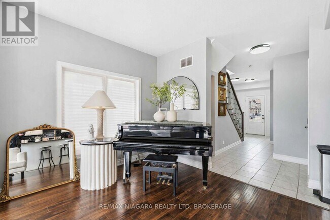 Photo du bâtiment - 54 Severino Cir