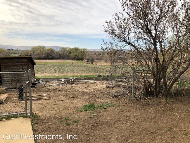 Foto del edificio - 3 br, 2 bath House - 9308 Tieton Drive