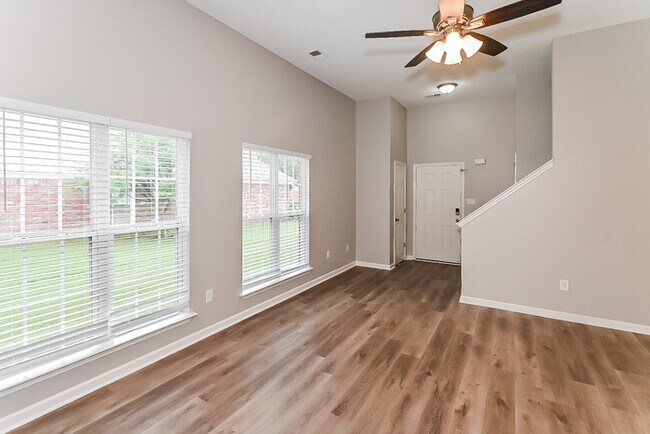 Building Photo - 7332 Pecan Meadow Dr W