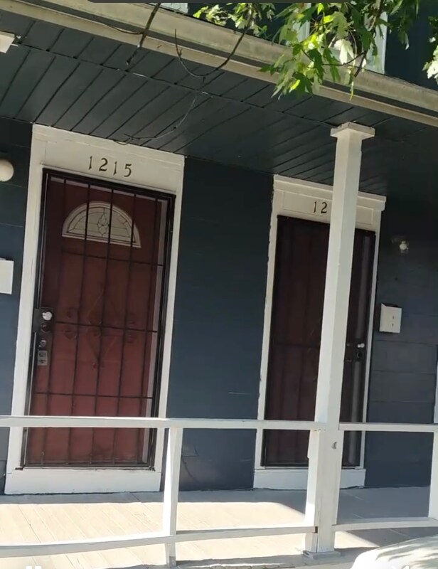 Foto principal - 1215 Greenwood Ave