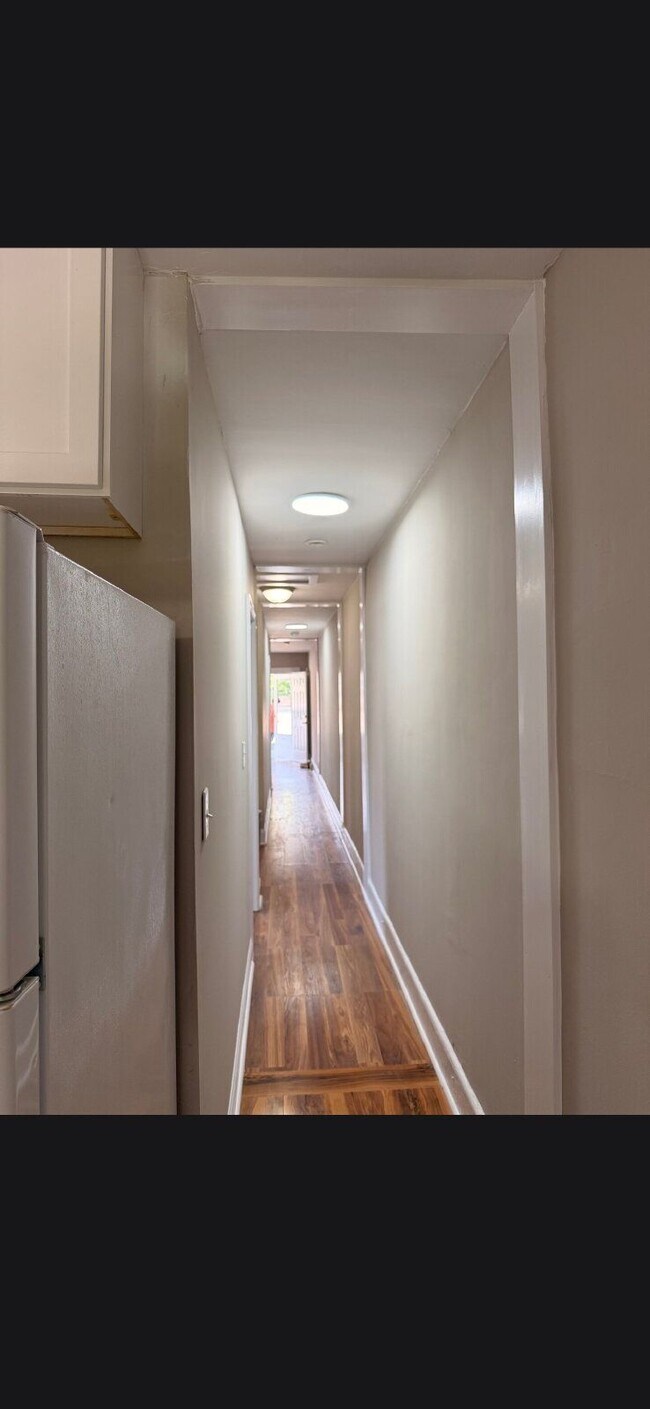 Foto del edificio - 412A Davis St