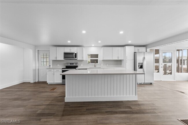Foto del edificio - 4685 Kahlua Ln