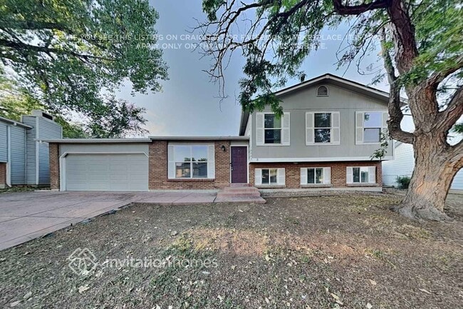 Building Photo - 10885 Grange Creek Dr