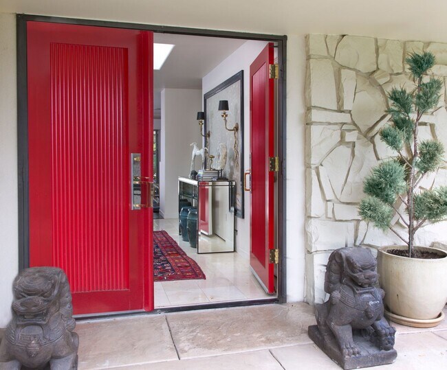 Foto del edificio - Modern Ranch Retreat in Bow Mar