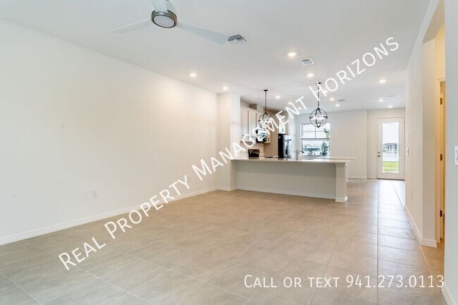 Foto del edificio - 7514 Backlight Ln