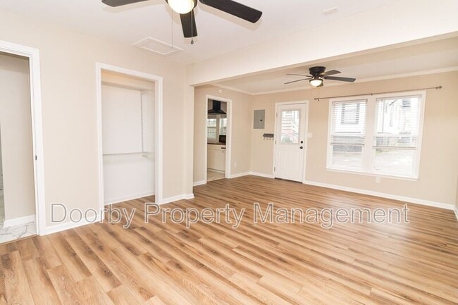 Building Photo - 1411 Marlboro Ave