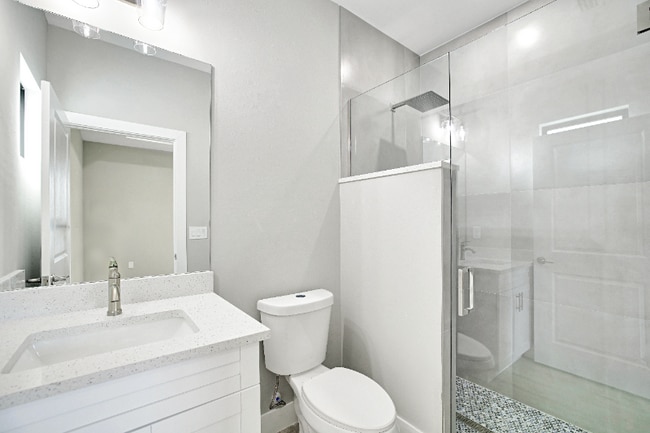Foto del edificio - 4844-4846 30th St SW