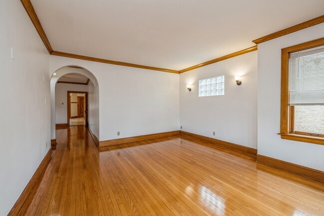 Building Photo - 1838 Kenilworth Ave