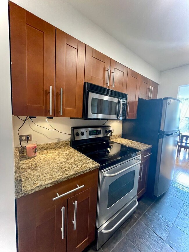 Foto del edificio - Fantastic Sunny 2 Bedroom In Adams Morgan ...