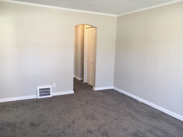 Foto del edificio - 703 W 14th St