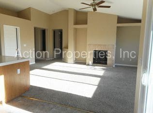 Great room Fire place - 9436 Long River Dr