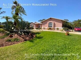 Building Photo - 1030 Bayshore Dr