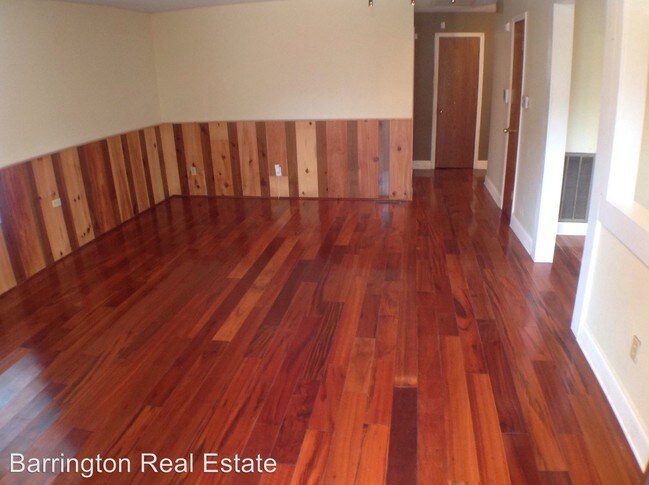 Foto del edificio - 2 br, 1 bath House - 3240 Skyline Drive