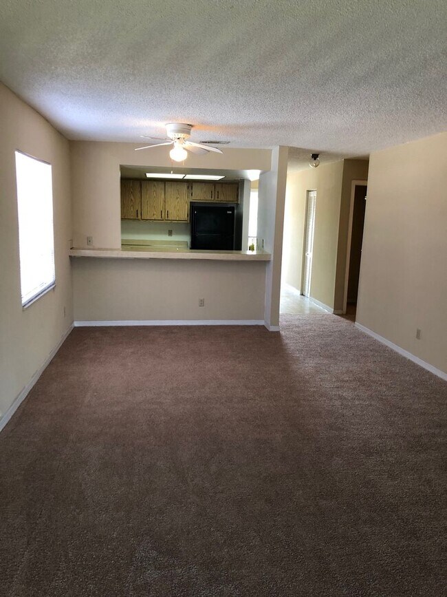 Foto del edificio - Two bedroom Two bath Condo