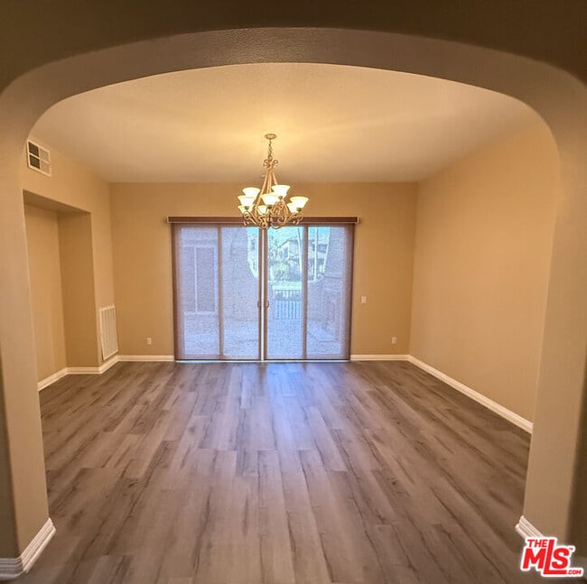 Building Photo - 15725 Glendon Creek Ct