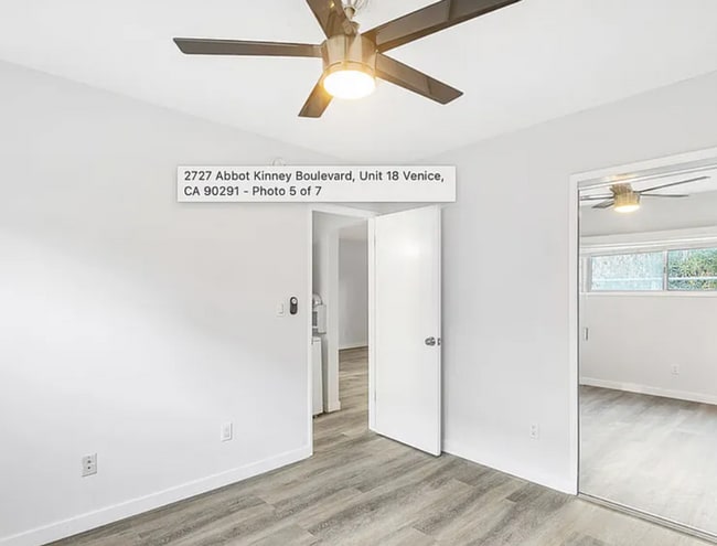 Foto del edificio - 2727-2741 Abbot Kinney Blvd