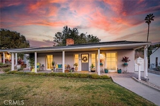 Building Photo - 3254 Castera Ave