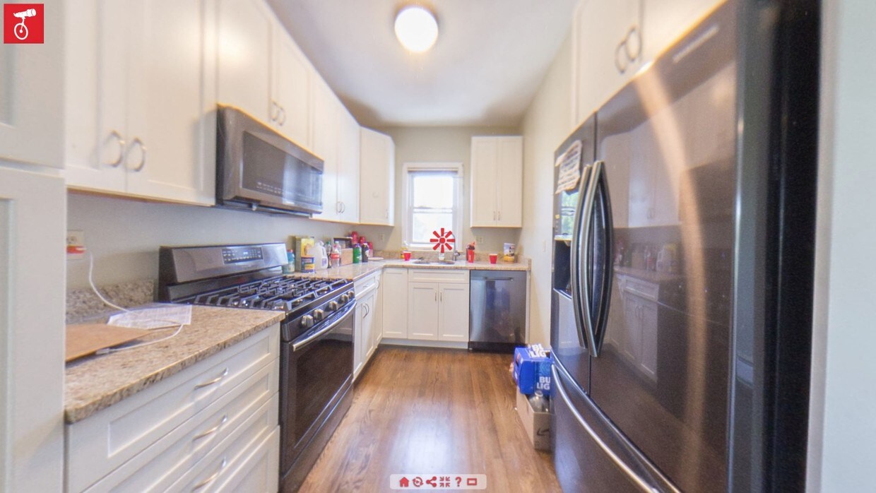 Foto principal - 135 Walnut St