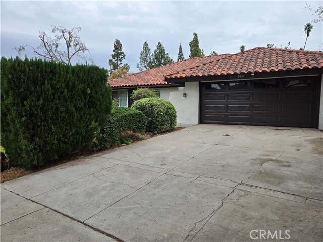 Building Photo - 955 Le Conte Dr