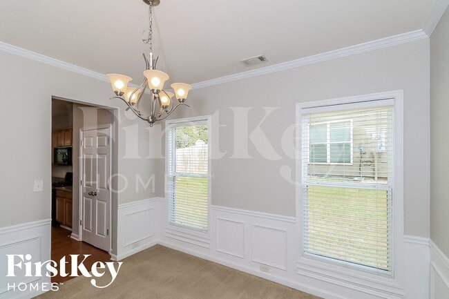 Foto del edificio - 1055 Westmoreland Ln NE