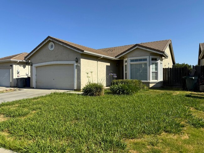 Building Photo - 2675 Antares Ct