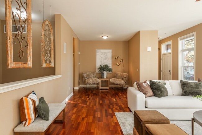 Photo - 1684 Fillmore St Townhome